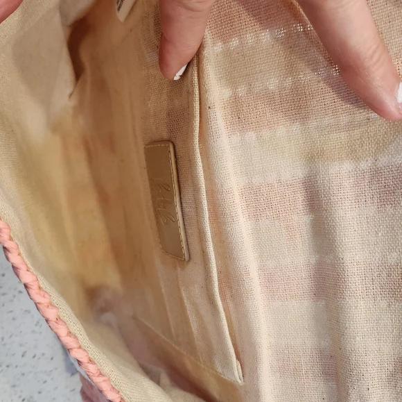 BTB Los Angeles Gizelle Clutch - Picture 11 of 15